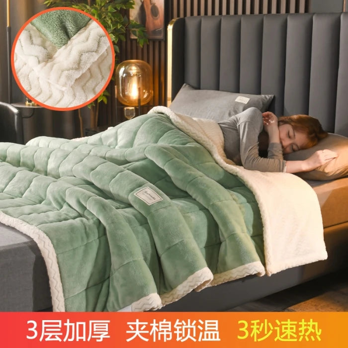 3-Layer Ribbed Velvet Blanket – Warm & Cozy for Winter
