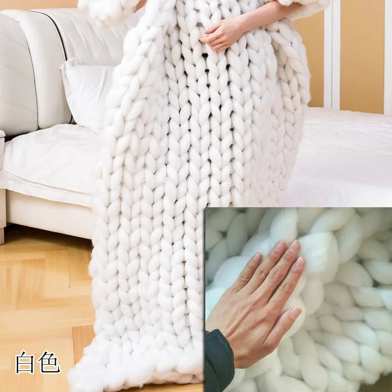 Hand-Knitted Chunky Wool Blanket – Cozy Throw