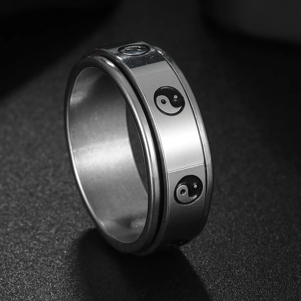 Bague Fidget Rotative en Acier Inoxydable – Chiffres Romains